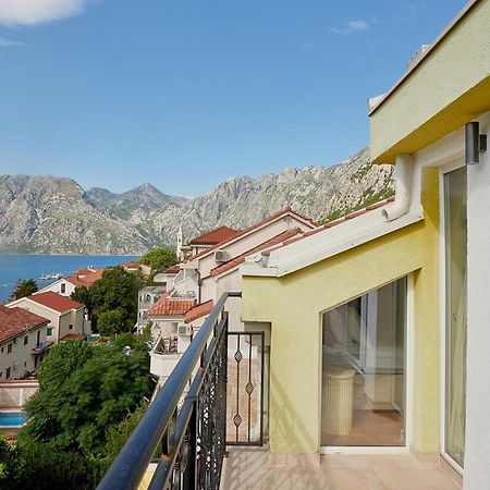 2Montenegro Mimoza Apartments ドブロタ エクステリア 写真