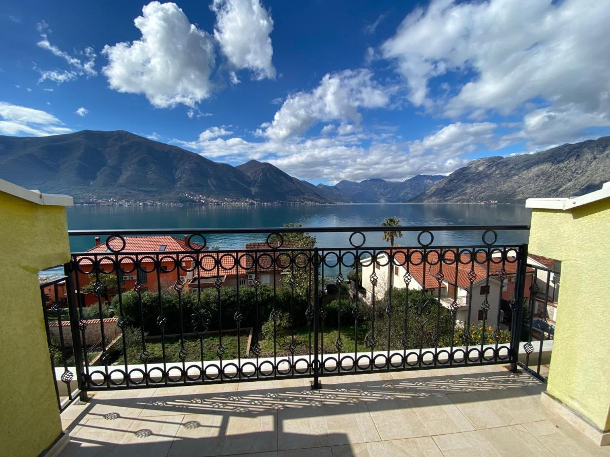 2Montenegro Mimoza Apartments ドブロタ エクステリア 写真