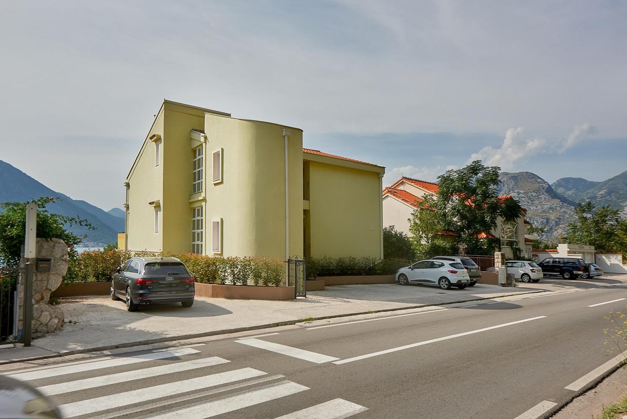 2Montenegro Mimoza Apartments ドブロタ エクステリア 写真