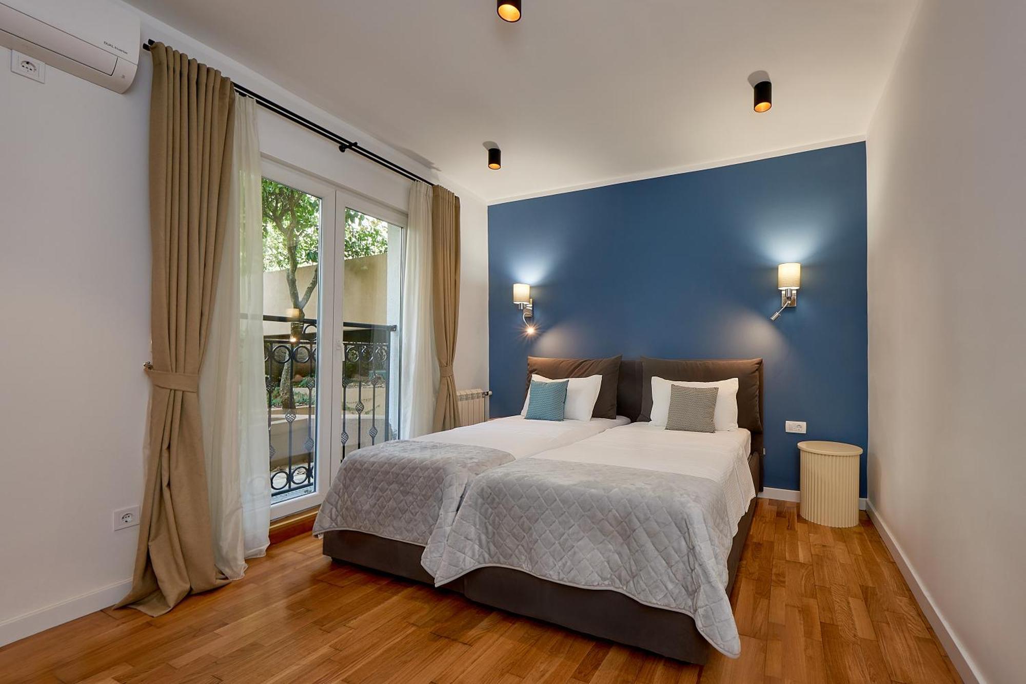 2Montenegro Mimoza Apartments ドブロタ エクステリア 写真